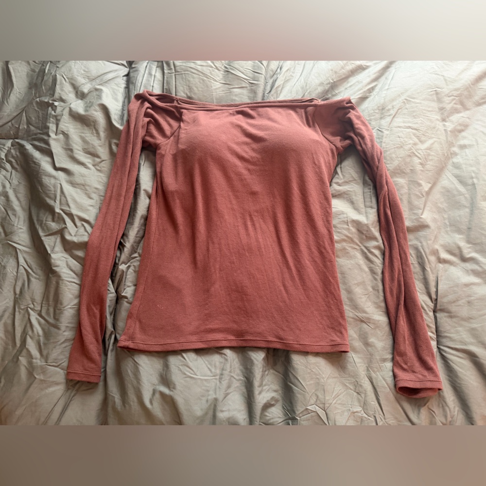 Klassy network off shoulder top in chocolate. XL LARGE CUPS INSTALLED